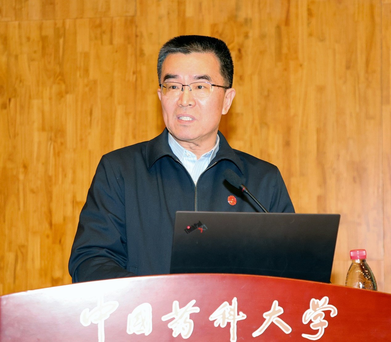 共闯深水区
